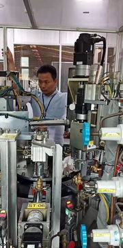 来湾际,弄个高大上的设备客厅