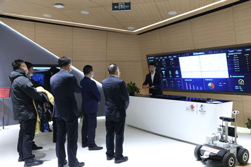 建咨昆仑云科技公司与联通新疆公司达成战略合作，共拓通讯设备研发与销售新篇章